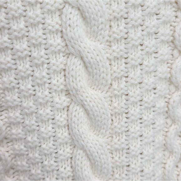 Forever21 Women's Cream Knitted Turtleneck Sweater Size Small - Picture 3 of 5